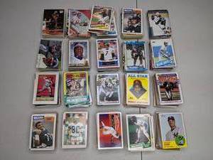 lot 504 image: Lot of Sports Trading Cards Some Vintage