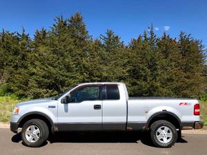 2004 Ford F150 FX4 - 2 OWNER