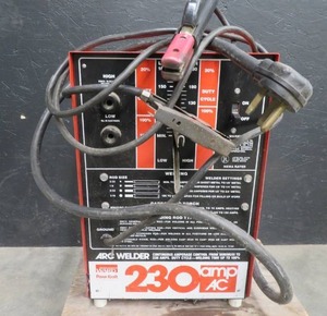 MONTGOMERY WARD POWER KRAFT 230 AMP AC WELDER
