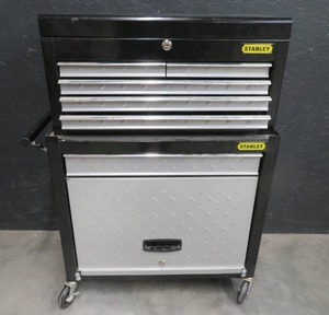 2 PIECE METAL STANLEY ROLLING TOOL CHEST