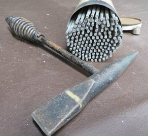 STAINLESS WELDING ROD, AND HAMMER