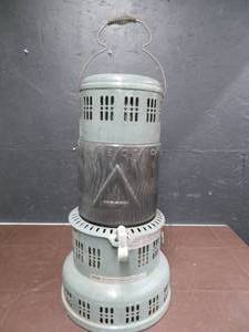 KEROSENE PERFECTION HEATER