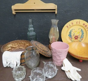 MISC LOT OF VINTAGE ITEMS