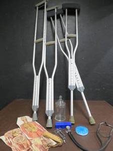 2 PAIRS OF ALUMINUM CRUTCHES. PLUS