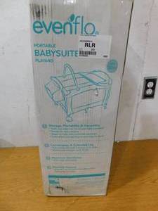 Evenflo BabySuite Deluxe Portable Play Yard  Spearmint Spree