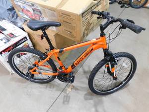 Royce Union RTT Mens 24 21-Speed Mountain Bike - 15 Frame
