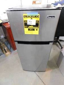Magic Chef 4.5 Cu. Ft. Mini Refrigerator with Top-Mount Freezer - Stainless Steel Door