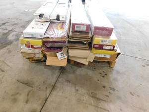 ASSORTED PALLET LOT OF FLOORING