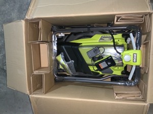 RYOBI 18 IN. 40-VOLT 2-IN-1 LITHIUM-ION CORDLESS BATTERY WALK BEHIND PUSH MOWER 4AH BATTERY AND CHARGER INCLUDED. SEE PICTURES