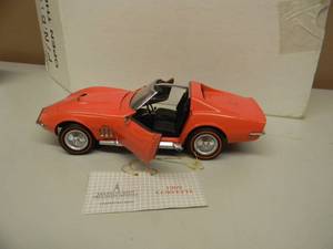 FRANKLIN MINT 124 SCALE 1969 CHEVROLET CORVETTE - IN BOX - GREAT PIECE - SEE PICTURES