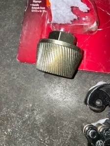 ASSORTED HUSKY TOOLS & PIPE CUTTERS. VARIOUS CONDITIONS. SEE PICTURES