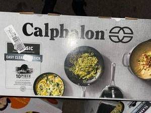 Calphalon 10 PC set Retail $239 new...