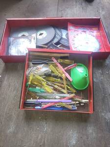 contents of 2 drawers (drawers not ...