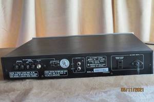 Hitachi Tuner FT-8000 with Quartz synthesizer