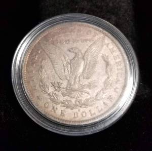 1883-O MORGAN SILVER DOLLAR IN AIRTITE