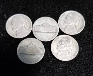 GROUP OF 5 US WWII WARTIME SILVER NICKELS