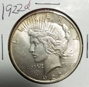 1922-D PEACE SILVER DOLLAR