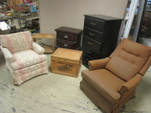 JACKPOT AGAIN ASSRTD. FURNITURE LOT