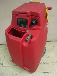 FLOOR CLEANING MACHINE