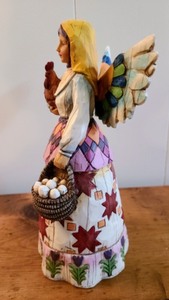 lot 142 image: Jim Shore Angel Of Faithfulness Heartwood Creek Figurine