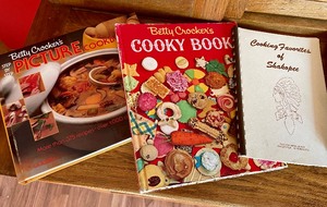 lot 169 image: Lot of Cookbooks