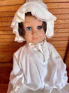 lot 175 image: Vintage Chatty Cathy Doll