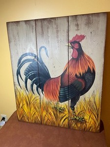 lot 207 image: Wooden Rooster Art