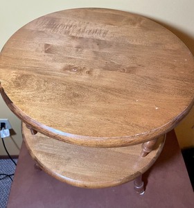 lot 212 image: Petite Accent Table