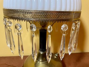 lot 213 image: Charming Lamp with Hanging Crystals