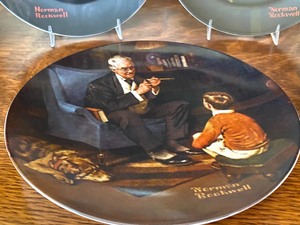 lot 11 image: Seven Norman Rockwell Collector Plates