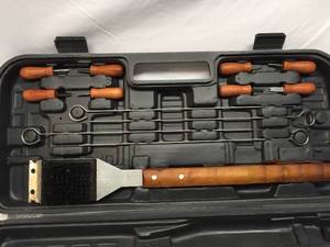 lot 253 image: Grill Accessories Kit