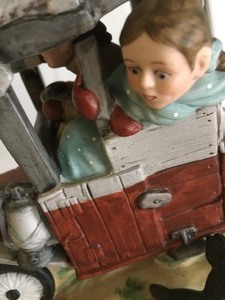lot 33 image: Norman Rockwell Figurine The Danbury Mint- Soap Box Racer