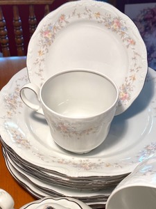 lot 237 image: Johann Haviland Bavaria China Dishes