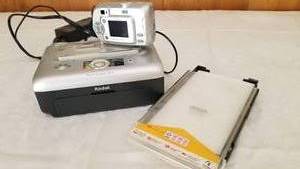 Kodak Camera with EasyShare Printer Dock