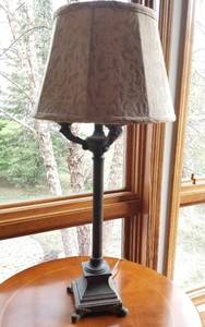 Ribbed Column Table Lamp