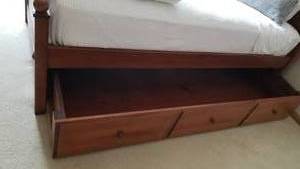 Ethan Allen Twin Bed with Trundle Storage Drawer