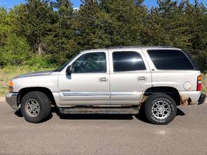 2004 GMC Yukon SLT - 4WD - 1 OWNER
