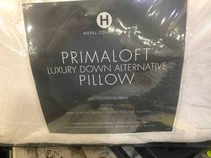lot 50 image: Hotel Collection Primaloft 450-Thread Firm StandardQueen Pillow (1), White, NEW