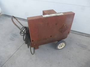 lot 26 image: Sanborn 34 Hp Air Compressor