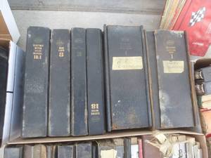 lot 43 image: Shop Service Manuals