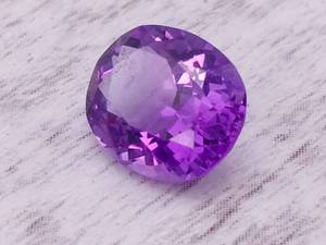 lot 50A image: 5.32 Carat Natural Amethyst Gemstone