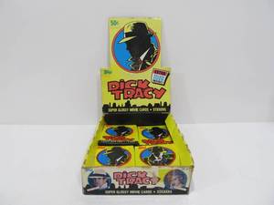 lot 34 image: Box of Vintage Unopened DICK TRACY Trading Cards