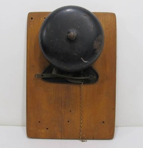 lot 41 image: Old Vintage BEVIN BoxingSchoolhouseFire Bell Mounted on Board