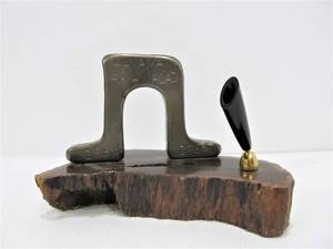lot 61 image: Vintage Panama Railroad Desk Top Writing Pen Holder on Wood Base