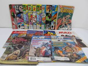 lot 78 image: Lot of Assorted Vintage Comic Books etc