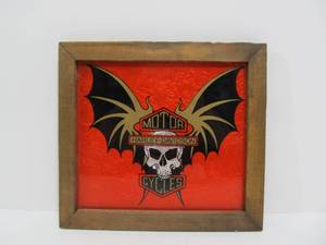 lot 85 image: Vintage 1970s-80s HARLEY DAVIDSON Framed Display Sign