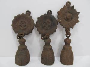 lot 59 image: Lot of 3 Orig Antique Cast Iron Gate Weights