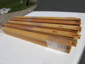 lot 352 image: Sets of Unused Fredrix ArtistPaintingCanvas Stretchers 