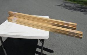 lot 328 image: 5 Sets of Unused Fredrix ArtistPaintingCanvas Stretchers - 56 & 60