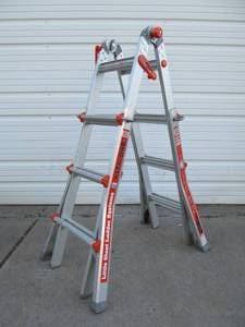 lot 312 image: Like-New Little Giant Alta-One Model M15 Ladder System